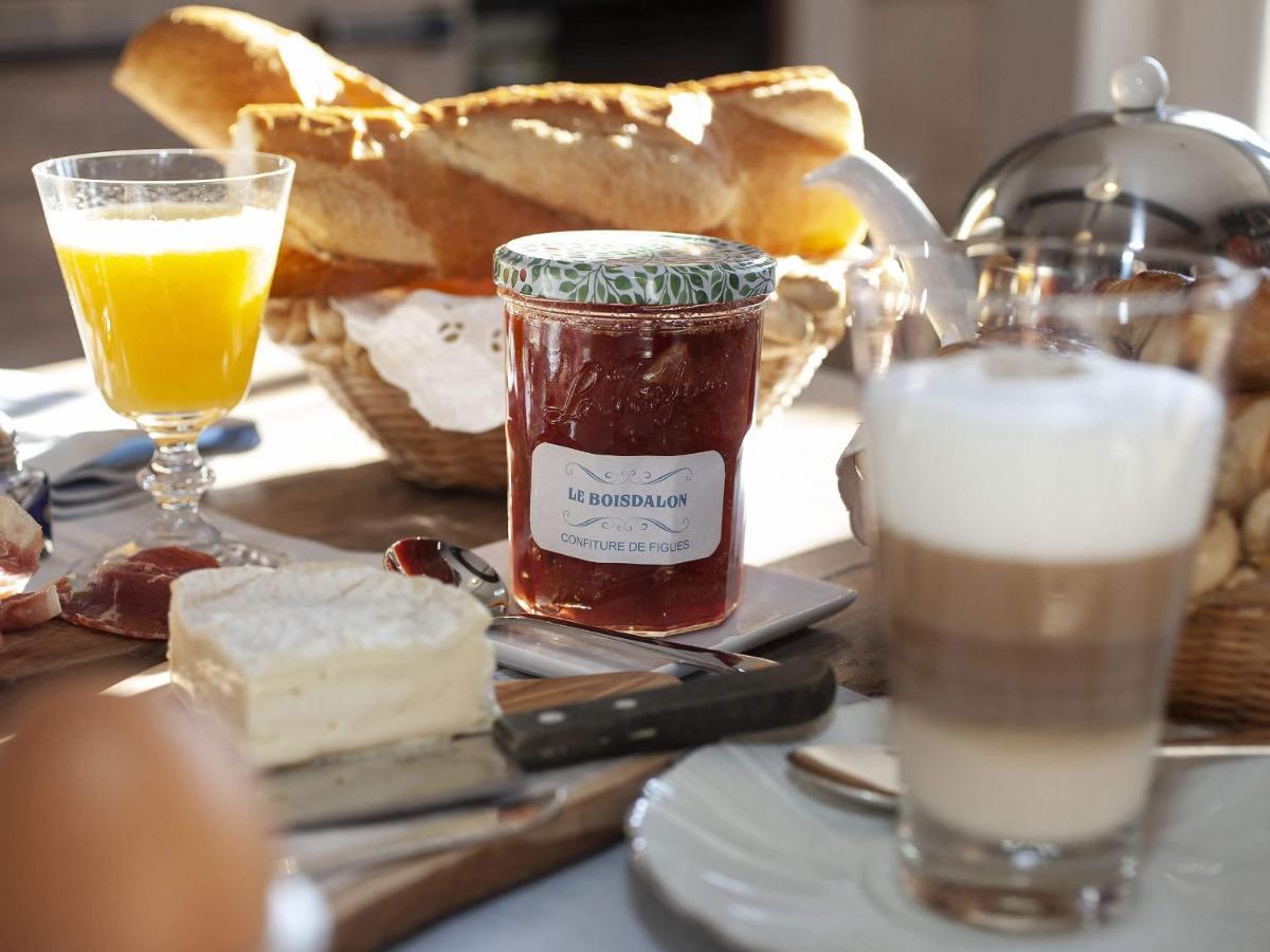 Le Boisdalon Bed & Breakfast Yviers Bagian luar foto